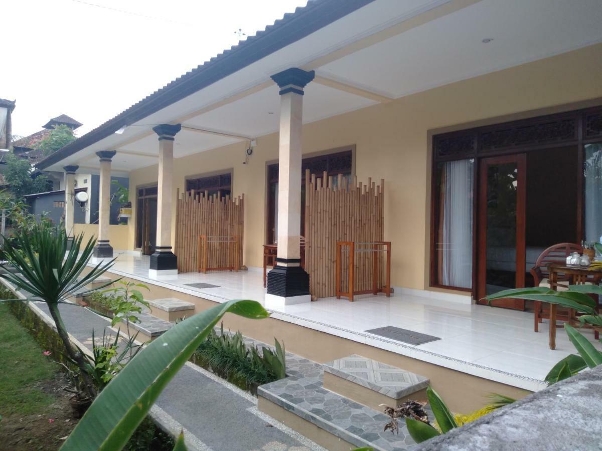 Sastra Ubud House Extérieur photo